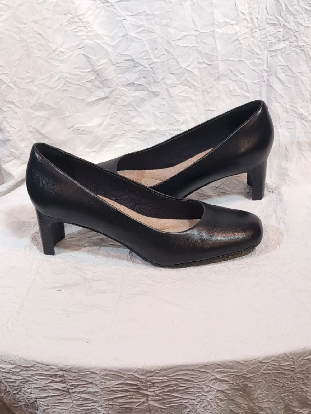 Clarks black heels